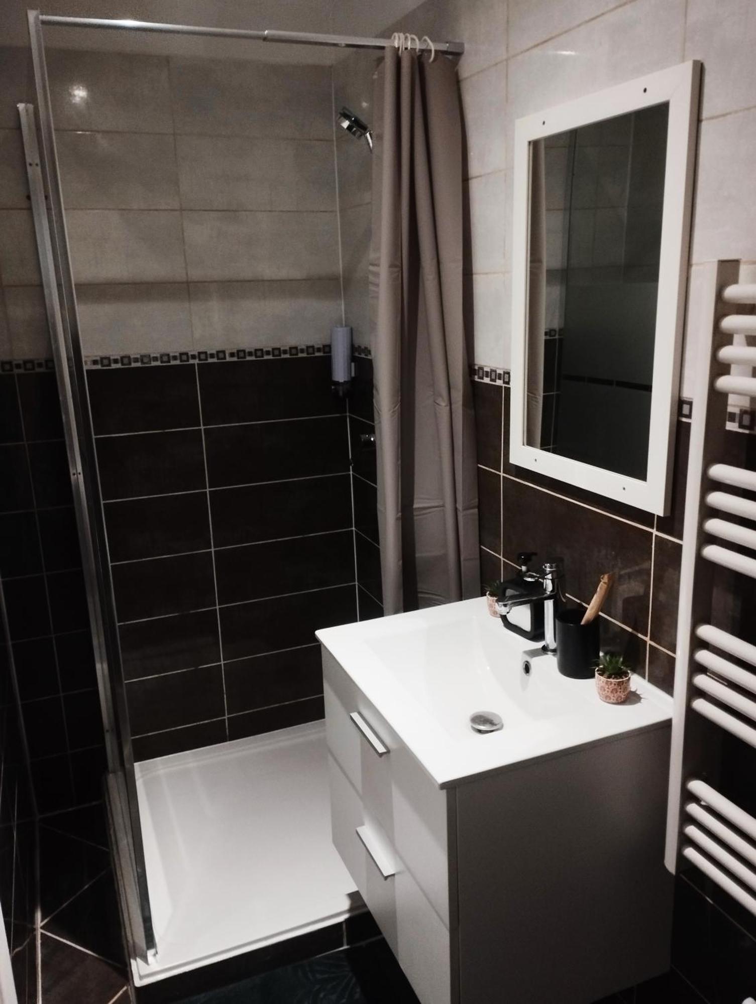 Appartement Avec Cour Plein Centre Foix Ngoại thất bức ảnh
